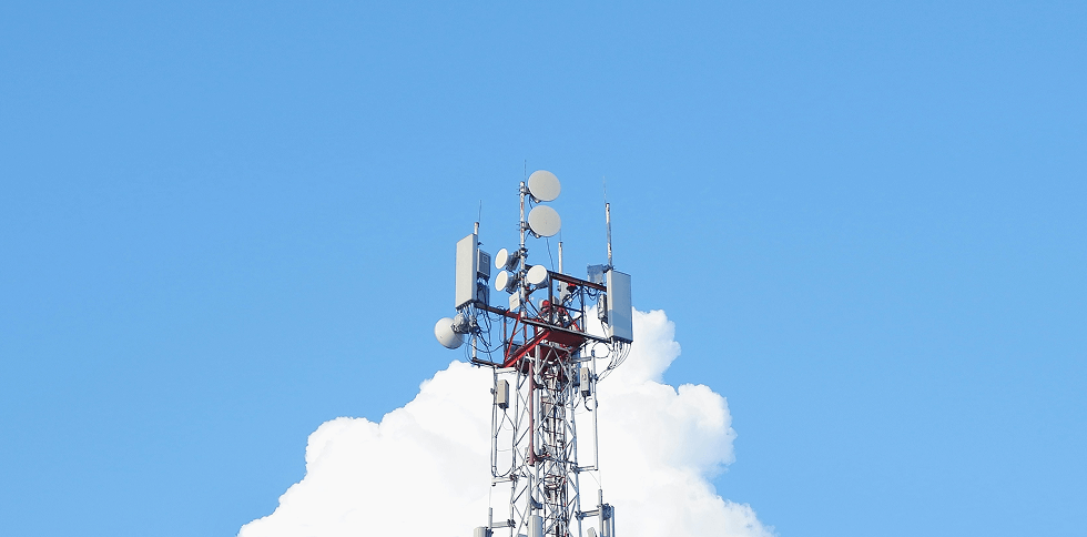 Cellphone tour antenna